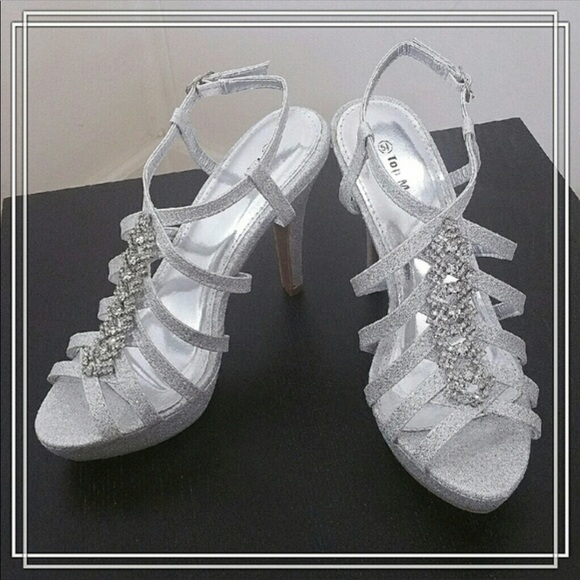 New Silver Rhinestone formal prom heels 5.5 - Picture 1 of 4